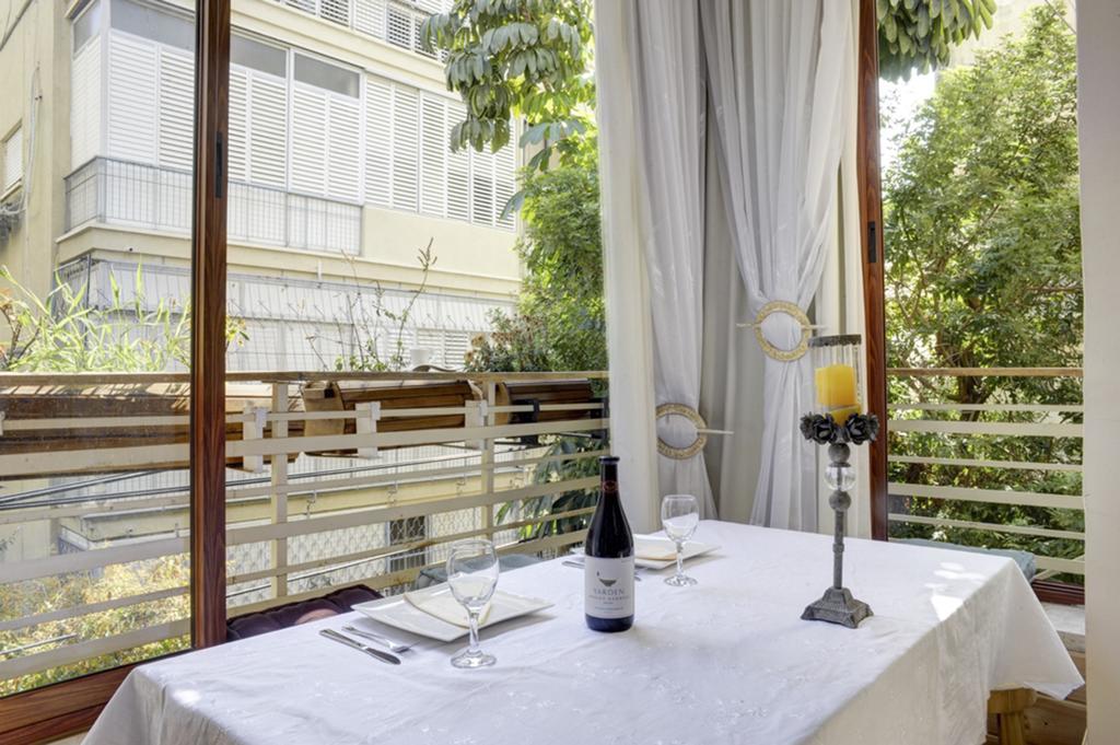 Sunset Tlv Apartment - Dizengoff 142 Тель-Авив Номер фото